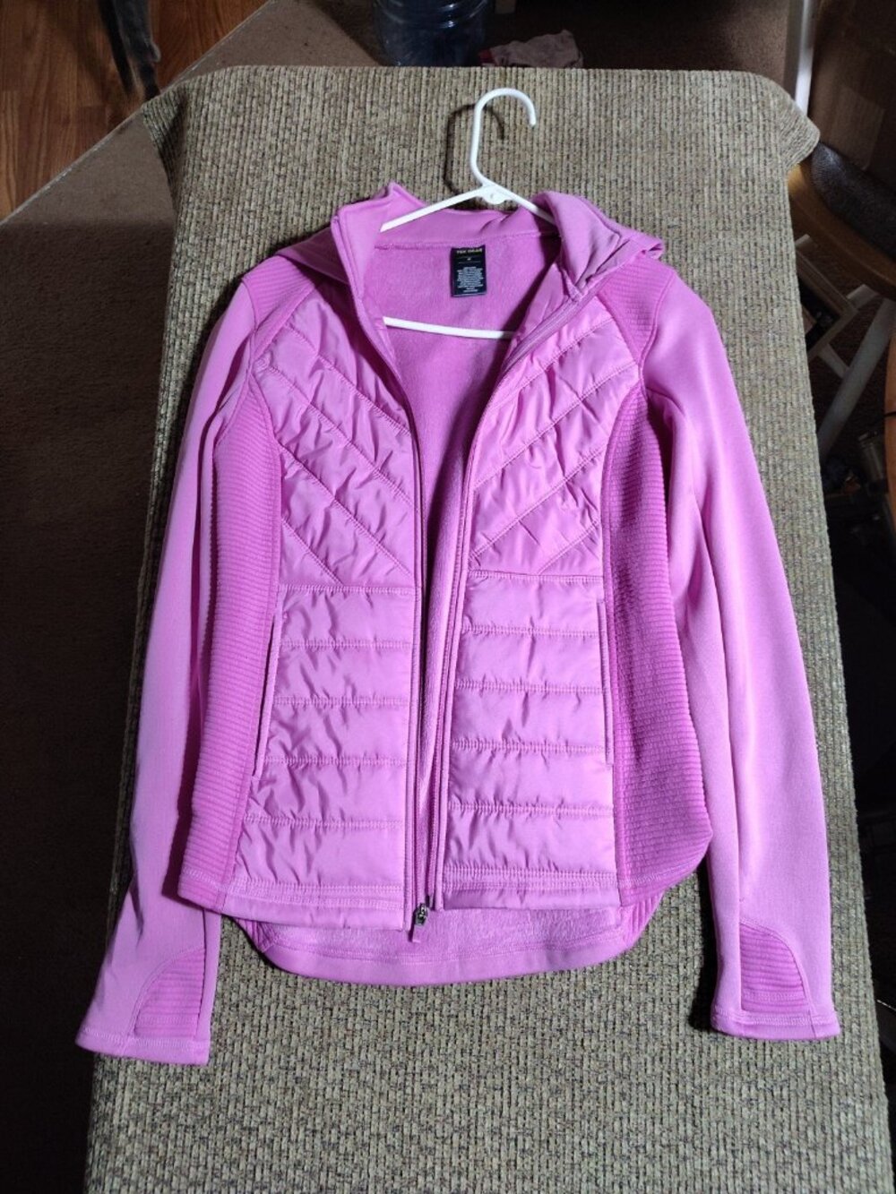 Tek Gear Women’s Pink Quilted Pinkish Purple Hooded Jacket Size M